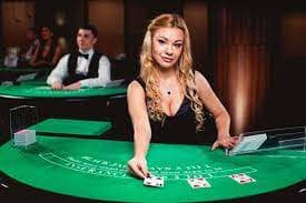 Studio live-dealer bos angka dengan teknologi streaming HD dan dealer profesional